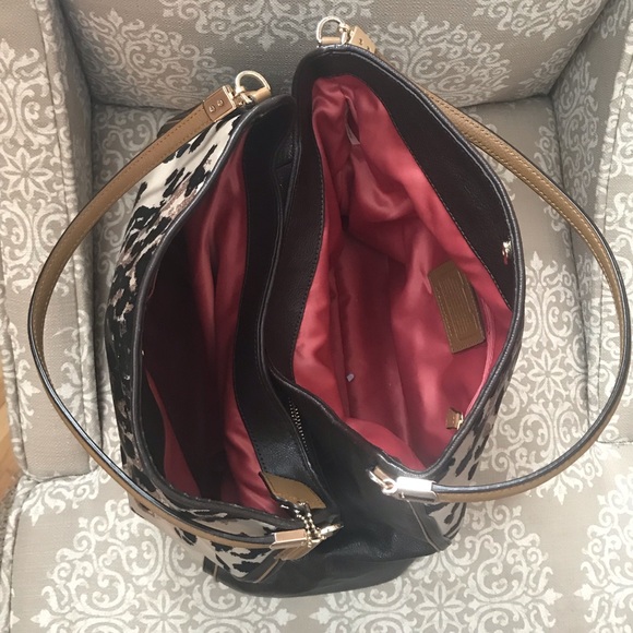 Coach Handbag - Picture 3 of 4